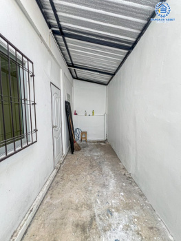 *****ทาวน์เฮ้าส์มือสองนนทบุรี โครงการ พระปิ่น3 กาญจนาภิเษก เนื้อที่กว้าง 22.5 ตร.ว. ฟังก์ชัน 3 ห้องนอน 3 ห้องน้ำ 2 ที่จอดรถ บ้านใหม่มาก ไม่ค่อยได้อยู่ บนทำเลใกล้ห้างเซ็นทรัลเวสต์เกต เชื่อมต่อ ถนนกาญจนาภิเษก, ถนนรัตนาธิเบศร์ ใกล้รถไฟฟ้าสายสีม่วง "สถานีตลาดบางใหญ่"