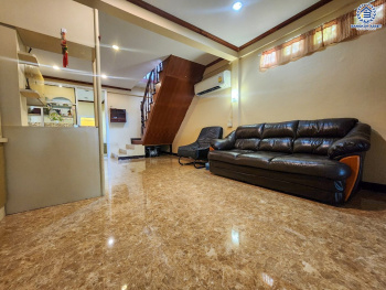 *****ทาวน์เฮ้าส์มือสองกรุงเทพมหานคร หมู่บ้าน โสสุนคร งามวงศ์วาน เนื้อที่ 17 ตร.ว. ฟังก์ชัน 2 ห้องนอน 2 ห้องน้ำ 1 ที่จอดรถ แถมฟรี! 2 เครื่องปรับอากาศ บนทำเลเดินทางสะดวก เชื่อมต่อ ถนนงามวงศ์วาน, ถนนวิภาวดีรังสิต ใกล้รถไฟฟ้าสายสีม่วง "สถานีศูนย์ราชการนนทบุรี" และจุดขึ้นทางด่วน "งามวงศ์วาน"