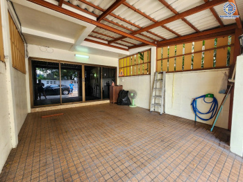 *****ทาวน์เฮ้าส์มือสองกรุงเทพมหานคร หมู่บ้าน โสสุนคร งามวงศ์วาน เนื้อที่ 17 ตร.ว. ฟังก์ชัน 2 ห้องนอน 2 ห้องน้ำ 1 ที่จอดรถ แถมฟรี! 2 เครื่องปรับอากาศ บนทำเลเดินทางสะดวก เชื่อมต่อ ถนนงามวงศ์วาน, ถนนวิภาวดีรังสิต ใกล้รถไฟฟ้าสายสีม่วง "สถานีศูนย์ราชการนนทบุรี" และจุดขึ้นทางด่วน "งามวงศ์วาน"