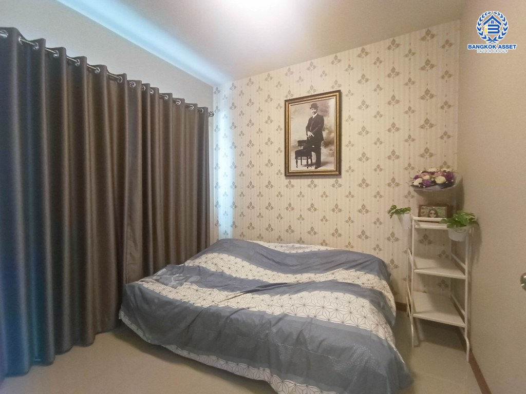 *****ทาวน์เฮ้าส์มือสอง โครงการ เดอะทรัสต์ ราชพฤกษ์ หลังมุม เนื้อที่ 25 ตร.ว. ฟังก์ชัน 4 ห้องนอน 2 ห้องน้ำ 1 ที่จอดรถ  แถมเฟอร์นิเจอร์ทั้งหลัง โครงการบนทำเลเดินทางสะดวก เชื่อมต่อถนนราชพฤกษ์ ถนนรัตนาธิเบศร์ ถนนบางกรวย-ไทรน้อย ใกล้จุดขึ้นทางด่วน "ศรีรัช"