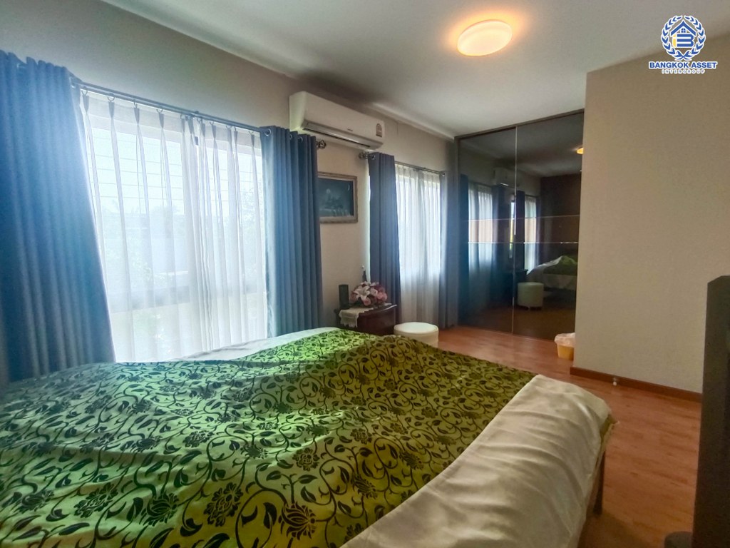 *****ทาวน์เฮ้าส์มือสอง โครงการ เดอะทรัสต์ ราชพฤกษ์ หลังมุม เนื้อที่ 25 ตร.ว. ฟังก์ชัน 4 ห้องนอน 2 ห้องน้ำ 1 ที่จอดรถ  แถมเฟอร์นิเจอร์ทั้งหลัง โครงการบนทำเลเดินทางสะดวก เชื่อมต่อถนนราชพฤกษ์ ถนนรัตนาธิเบศร์ ถนนบางกรวย-ไทรน้อย ใกล้จุดขึ้นทางด่วน "ศรีรัช"