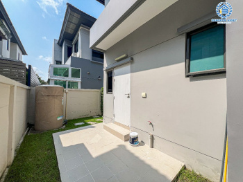 *****ขายด่วน! บ้านเดี่ยวมือสอง โครงการ บางกอก บูเลอวาร์ด ศรีนครินทร์-บางนา เนื้อที่ 50.60 ตร.ว. ฟังก์ชัน 3 ห้องนอน 3 ห้องน้ำ 2 ที่จอดรถ  โครงการบนทำเลเดินทางสะดวก เชื่อมต่อถนนหนามแดง ถนนวงแหวนกาญจนาภิเษก ถนนเทพารักษ์ ใกล้จุดขึ้นทางด่วน "กาญจนาภิเษก"