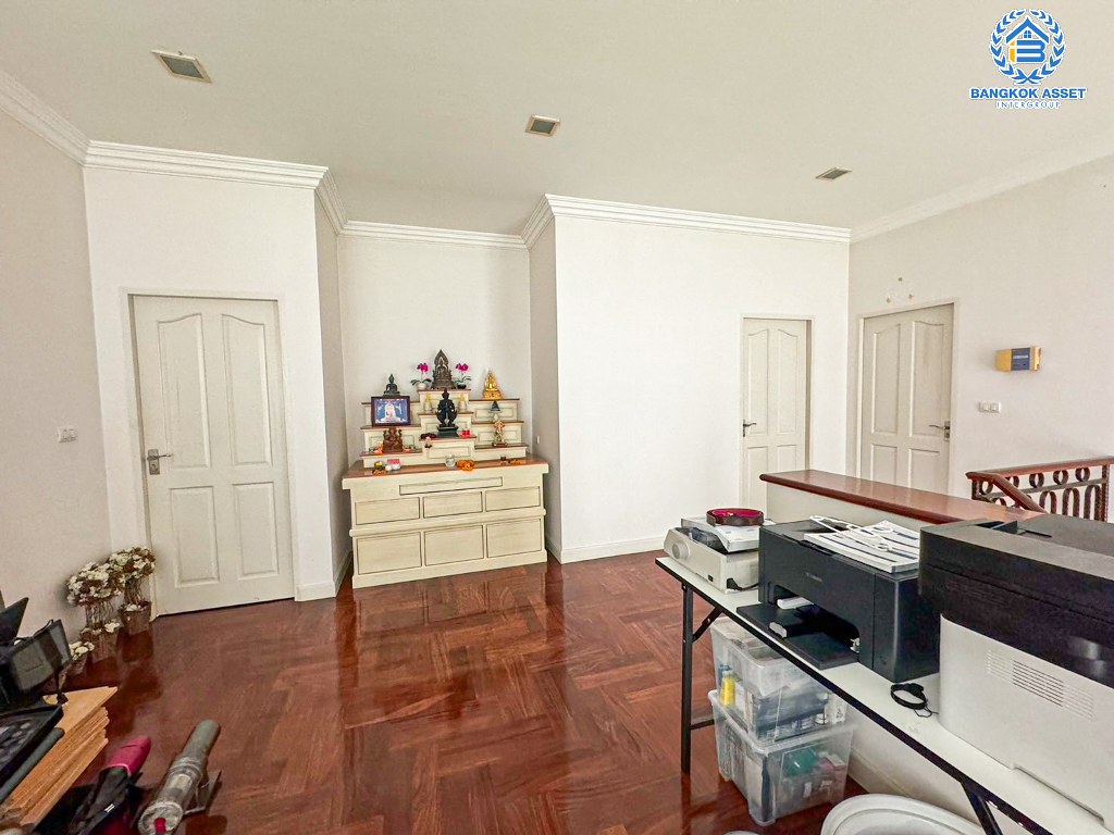 *****บ้านเดี่ยวมือสอง โครงการ เพอร์เฟค มาสเตอร์พีช ราชพฤกษ์ หลังมุม เนื้อที่ 114.50 ตร.ว. ฟังก์ชัน 3 ห้องนอน 4 ห้องน้ำ 2 ที่จอดรถ โครงการบนทำเลเดินทางสะดวก เชื่อมต่อถนนรัตนาธิเบศร์ ถนนราชพฤกษ์ ถนนบางกรวย-ไทรน้อย ใกล้รถไฟฟ้าสายสีม่วง "สถานีบางรักน้อยท่าอิฐ" และจุดขึ้นทางด่วน "ศรีรัช"