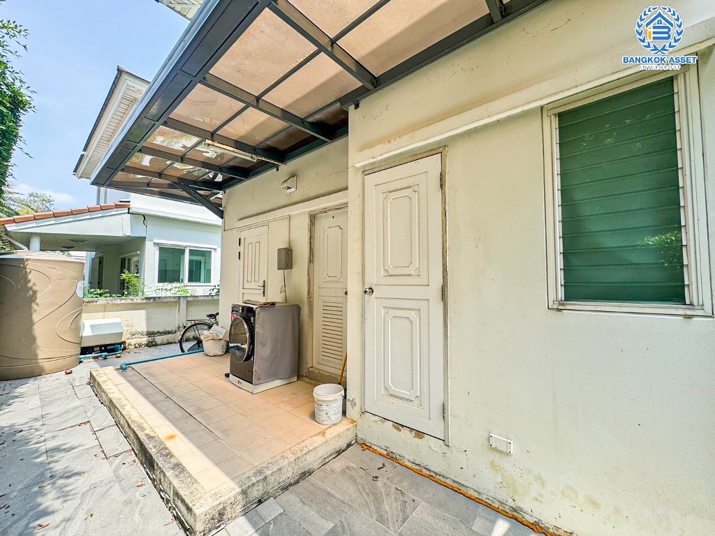 *****บ้านเดี่ยวมือสอง โครงการ เพอร์เฟค มาสเตอร์พีช ราชพฤกษ์ หลังมุม เนื้อที่ 114.50 ตร.ว. ฟังก์ชัน 3 ห้องนอน 4 ห้องน้ำ 2 ที่จอดรถ โครงการบนทำเลเดินทางสะดวก เชื่อมต่อถนนรัตนาธิเบศร์ ถนนราชพฤกษ์ ถนนบางกรวย-ไทรน้อย ใกล้รถไฟฟ้าสายสีม่วง "สถานีบางรักน้อยท่าอิฐ" และจุดขึ้นทางด่วน "ศรีรัช"