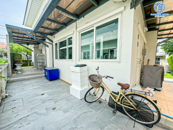 *****บ้านเดี่ยวมือสอง โครงการ เพอร์เฟค มาสเตอร์พีช ราชพฤกษ์ หลังมุม เนื้อที่ 114.50 ตร.ว. ฟังก์ชัน 3 ห้องนอน 4 ห้องน้ำ 2 ที่จอดรถ โครงการบนทำเลเดินทางสะดวก เชื่อมต่อถนนรัตนาธิเบศร์ ถนนราชพฤกษ์ ถนนบางกรวย-ไทรน้อย ใกล้รถไฟฟ้าสายสีม่วง "สถานีบางรักน้อยท่าอิฐ" และจุดขึ้นทางด่วน "ศรีรัช"