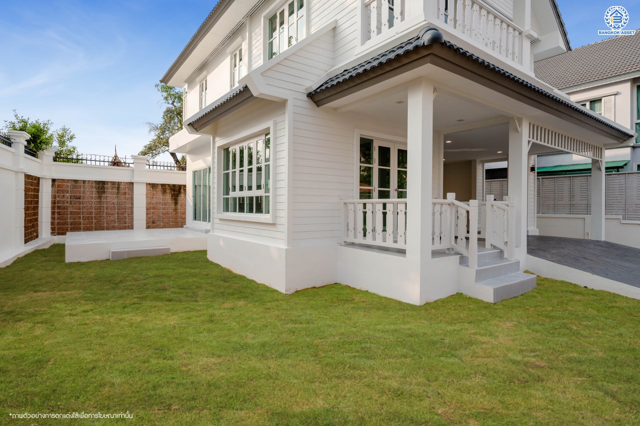 บ้านมือสองตกแต่งใหม่ โครงการ ลัดดารมย์ ปิ่นเกล้า บ้านเดี่ยวหลังมุม จากแบรนด์ Q.House บนเนื้อที่กว้างขวางถึง 84.3 ตร.ว. พื้นที่ใช้สอย 270.78 ตร.ม. ฟังก์ชัน 3 ห้องนอน 3 ห้องน้ำ จอดรถได้ 2 คัน พร้อม Living ชั้น 2 ขนาดใหญ่ บนทำเลศักยภาพ ติดถนนกาญจนาภิเษก ใกล้ห้างเซ็นทรัล เวสต์เกต, ทางด่วน "กาญจนาภิเษก" และรถไฟฟ้าสายสีม่วง "สถานีตลาดบางใหญ่"