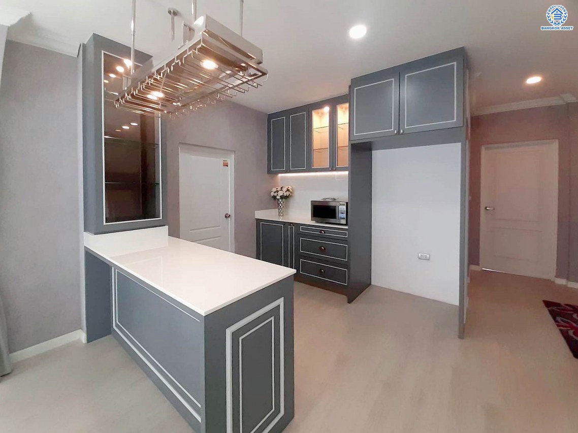 *****บ้านเดี่ยวมือสองนนทบุรี โครงการ เซนโทร ราชพฤกษ์-สวนผัก หลังมุม เนื้อที่กว้างขวางถึง 72.5 ตร.ว. ฟังก์ชัน 4 ห้องนอน 3 ห้องน้ำ 2 ที่จอดรถ บ้านเดี่ยวสไตล์พูลวิลล่า ตกแต่งสวย พร้อมสระว่ายน้ำ บนทำเลแห่งการเดินทาง เชื่อมต่อ ถนนราชพฤกษ์, ถนนนครอินทร์ ใกล้ทางด่วน "ศรีรัช" จองเลย!