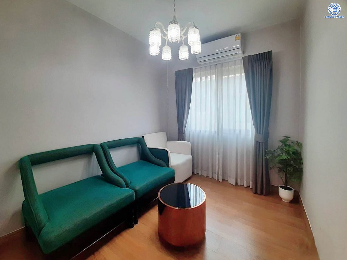 *****บ้านเดี่ยวมือสองนนทบุรี โครงการ เซนโทร ราชพฤกษ์-สวนผัก หลังมุม เนื้อที่กว้างขวางถึง 72.5 ตร.ว. ฟังก์ชัน 4 ห้องนอน 3 ห้องน้ำ 2 ที่จอดรถ บ้านเดี่ยวสไตล์พูลวิลล่า ตกแต่งสวย พร้อมสระว่ายน้ำ บนทำเลแห่งการเดินทาง เชื่อมต่อ ถนนราชพฤกษ์, ถนนนครอินทร์ ใกล้ทางด่วน "ศรีรัช" จองเลย!