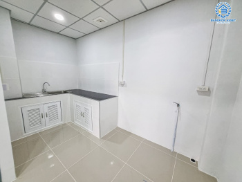 *****ทาวน์เฮ้าส์มือสองนนทบุรี โครงการ ปิยวรารมย์ เฟส1 บางกรวย-ไทรน้อย เนื้อที่ 16 ตร.ว. ฟังก์ชัน 3 ห้องนอน 2 ห้องน้ำ 1 ที่จอดรถ บ้านรีโนเวทใหม่ พร้อมเข้าอยู่ บนทำเลแห่งการเดินทาง เชื่อมต่อถนนบางกรวย-ไทรน้อย, ถนนกาญจนาภิเษก, ถนนบางกรวย-ไทรน้อย จองเลย!