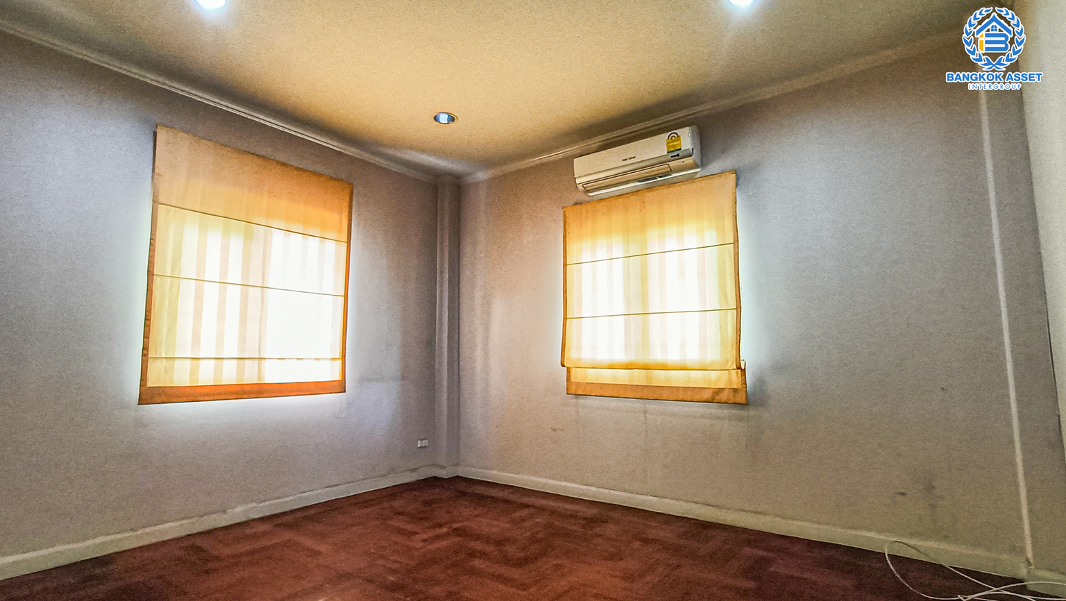 *****บ้านเดี่ยวมือสอง โครงการ เพอร์เฟค มาสเตอร์พีช รัตนาธิเบศร์หลังมุม เนื้อที่ 109.30 ตร.ว ฟังก์ชัน 3 ห้องนอน 3 ห้องน้ำ 2 ที่จอดรถ ฟรี! เครื่องปรับอากาศ ภายในเหมือนใหม่ พร้อมเข้าอยู่ บนทำเลเชื่อมต่อถนนชัยพฤกษ์ ถนนนครอินทร์ ถนนราชพฤกษ์ ใกล้รถไฟฟ้าสายสีม่วง "สถานีไทรม้า" และจุดขึ้นทางด่วน "งามวงศ์วาน"