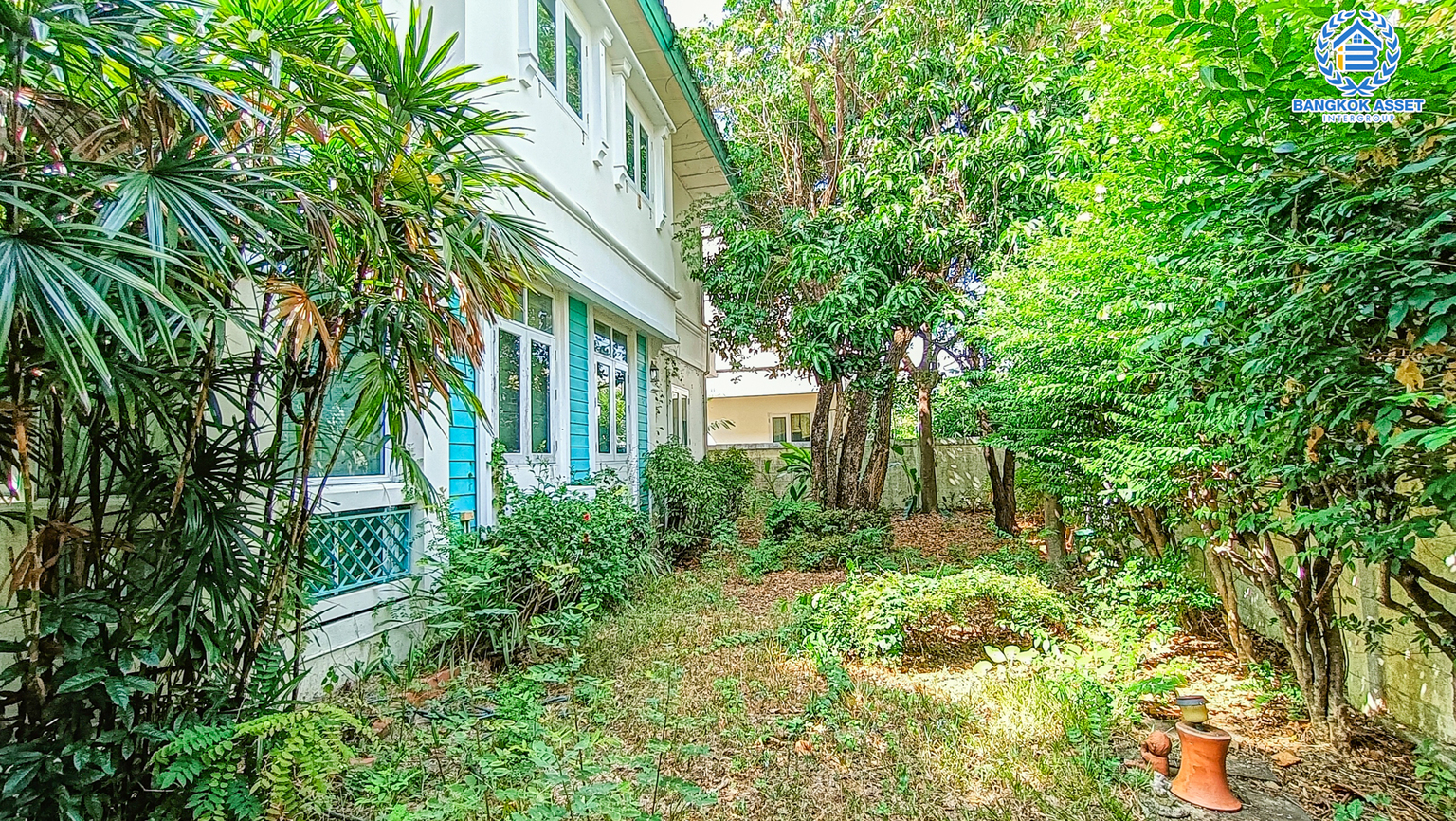 *****บ้านเดี่ยวมือสอง โครงการ เพอร์เฟค มาสเตอร์พีช รัตนาธิเบศร์หลังมุม เนื้อที่ 109.30 ตร.ว ฟังก์ชัน 3 ห้องนอน 3 ห้องน้ำ 2 ที่จอดรถ ฟรี! เครื่องปรับอากาศ ภายในเหมือนใหม่ พร้อมเข้าอยู่ บนทำเลเชื่อมต่อถนนชัยพฤกษ์ ถนนนครอินทร์ ถนนราชพฤกษ์ ใกล้รถไฟฟ้าสายสีม่วง "สถานีไทรม้า" และจุดขึ้นทางด่วน "งามวงศ์วาน"