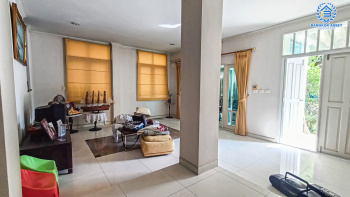 *****บ้านเดี่ยวมือสอง โครงการ เพอร์เฟค มาสเตอร์พีช รัตนาธิเบศร์หลังมุม เนื้อที่ 109.30 ตร.ว ฟังก์ชัน 3 ห้องนอน 3 ห้องน้ำ 2 ที่จอดรถ ฟรี! เครื่องปรับอากาศ ภายในเหมือนใหม่ พร้อมเข้าอยู่ บนทำเลเชื่อมต่อถนนชัยพฤกษ์ ถนนนครอินทร์ ถนนราชพฤกษ์ ใกล้รถไฟฟ้าสายสีม่วง "สถานีไทรม้า" และจุดขึ้นทางด่วน "งามวงศ์วาน"