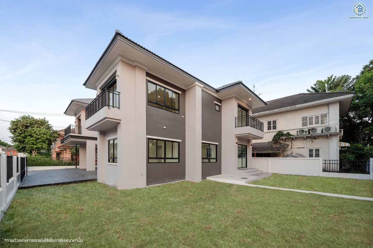 บ้านมือสองตกแต่งใหม่ โครงการ ชัยพฤกษ์ บางบัวทอง จากแบรนด์ LH หลังมุม วิวหน้าสวน เนื้อที่ดิน 129.5 ตร.ว.พื้นที่ใช้สอย 306.9 ตร.ม. ฟังก์ชัน 4 ห้องนอน 4 ห้องน้ำ 1 ห้องอเนกประสงค์ จอดรถได้ 4 คัน พร้อม Facilities ครบครัน บนทำเลเดินทางสะดวก ติดถนนบางกรวย-ไทรน้อย ใกล้เซ็นทรัลเวสต์เกต และรถไฟฟ้า สายสีม่วง "สถานีบางพลู"