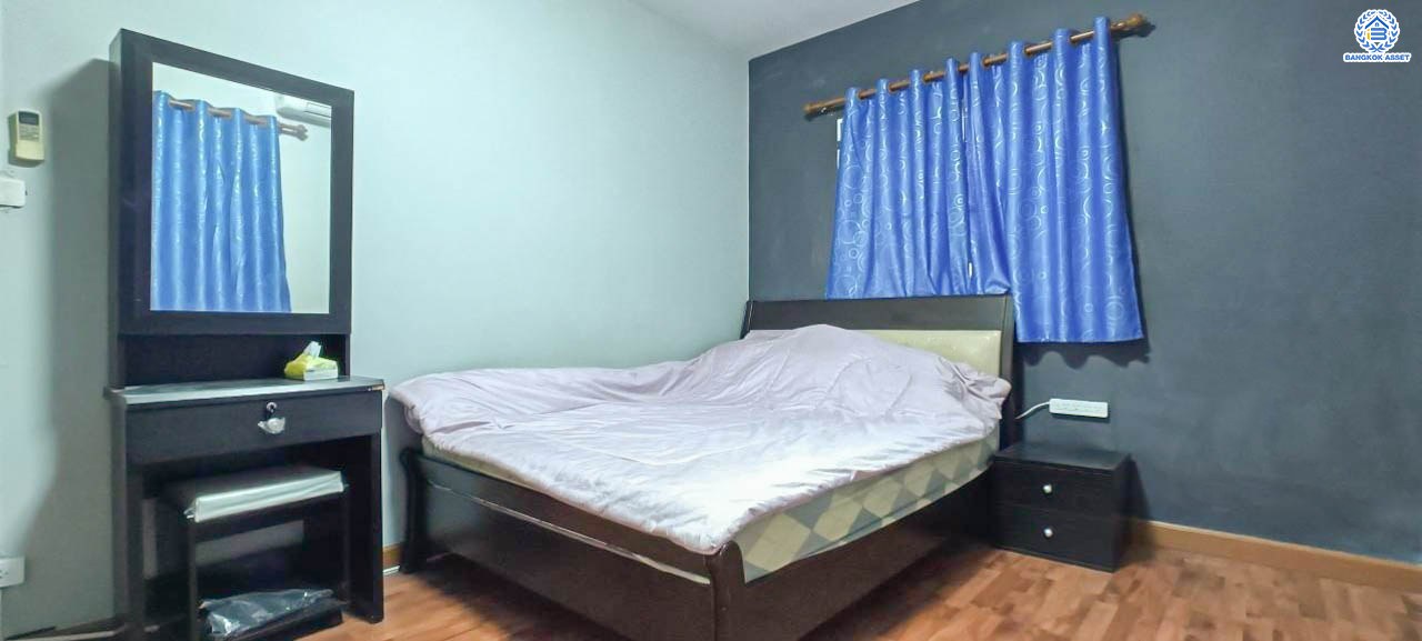 *****บ้านแฝดมือสองปทุมธานี โครงการ พฤกษาD คลองสาม เนื้อที่กว้าง 39.7 ตร.ว. ฟังก์ชัน 4 ห้องนอน 2 ห้องน้ำ บ้านแฝดมีพื้นที่ด้านข้างปลูกต้นไม้ บนทำเลดี เชื่อมต่อ ถนนคลองหลวง ใกล้ทางด่วน "วงแหวนรอบนอกฝั่งตะวันออก รังสิต-คลองสาม" และ รถไฟฟ้าสายสีแดง "สถานีรังสิต" ในราคาสุดคุ้ม!