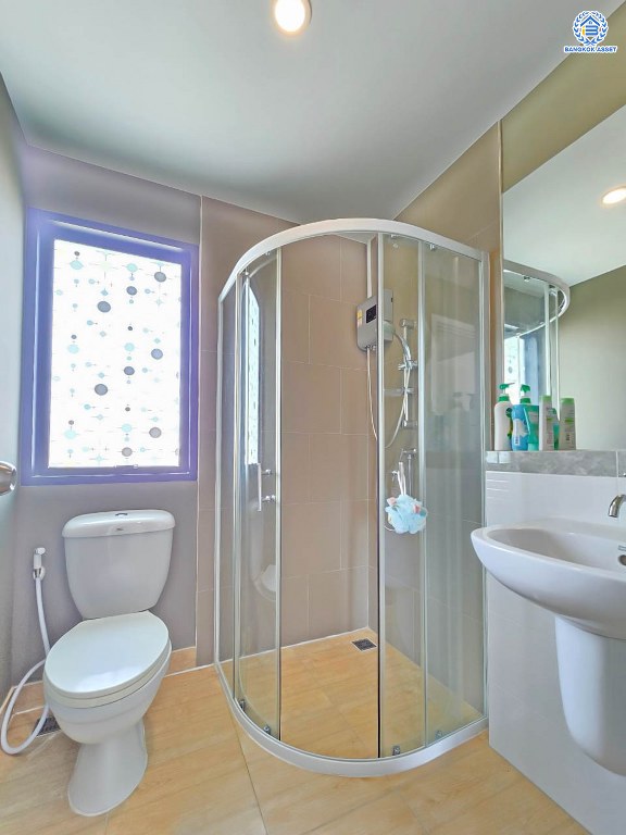 *****บ้านแฝดมือสอง โครงการ คาซ่าเพรสโต้ กาญจนาภิเษก หลังมุม เนื้อที่ 36 ตร.ว. ฟังก์ชัน 3 ห้องนอน 3 ห้องน้ำ 2 ที่จอดรถ บ้านสวย พร้อมเข้าอยู่ โครงการบนทำเลเดินทางสะดวก เชื่อมต่อถนนกาญจนาภิเษก, ถนนกรุงนนท์-จงถนอม ใกล้ห้างสรรพสินค้า BigC ประชาอุทิศ