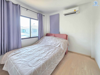 *****บ้านแฝดมือสอง โครงการ คาซ่าเพรสโต้ กาญจนาภิเษก หลังมุม เนื้อที่ 36 ตร.ว. ฟังก์ชัน 3 ห้องนอน 3 ห้องน้ำ 2 ที่จอดรถ บ้านสวย พร้อมเข้าอยู่ โครงการบนทำเลเดินทางสะดวก เชื่อมต่อถนนกาญจนาภิเษก, ถนนกรุงนนท์-จงถนอม ใกล้ห้างสรรพสินค้า BigC ประชาอุทิศ