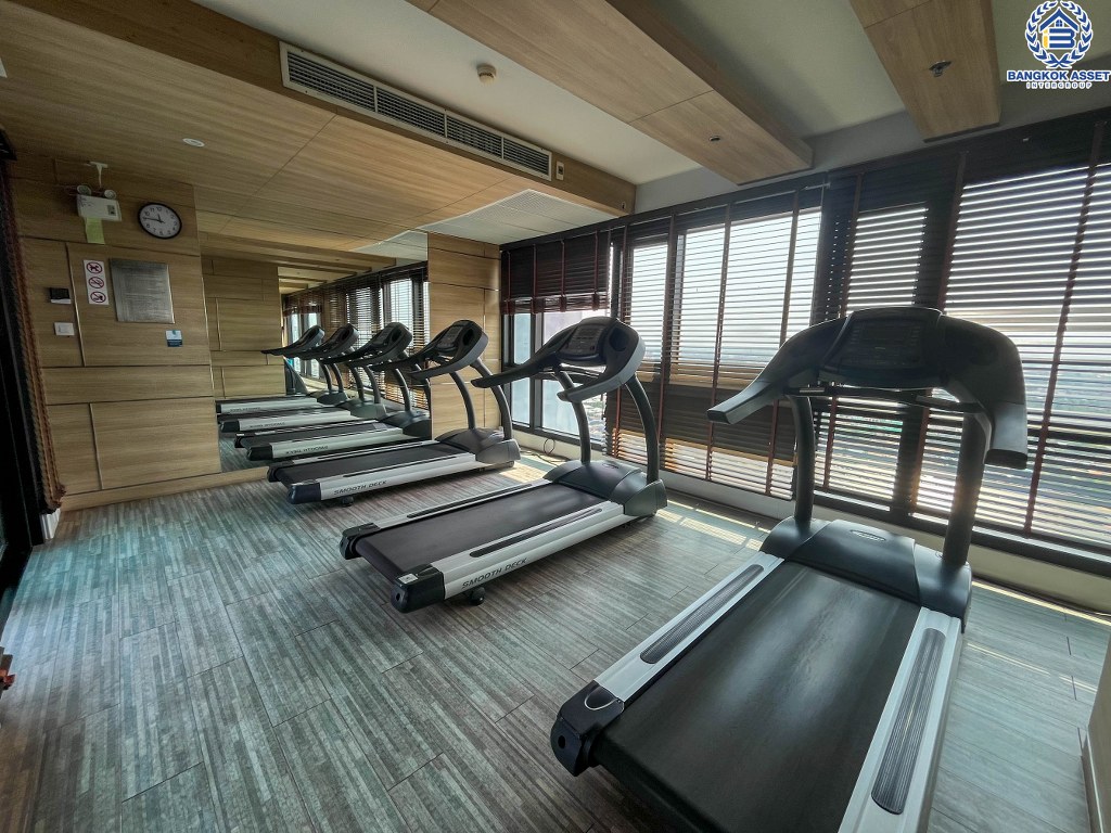 *****คอนโดมิเนียมมือสอง โครงการ เซ็นทริค สถานีติวานนท์ เนื้อที่ 35.16 ตร.ม. ฟังก์ชัน 1 ห้องนอน 1 ห้องน้ำ แถมฟรี! เครื่องปรับอากาศ โครงการบนทำเลเดินทางสะดวก เชื่อมต่อถนนกรุงเทพฯ-นนทบุรี ถนนประชาราษร์ ใกล้รถไฟฟ้าสายสีม่วง "สถานีแยกติวานนท์" และจุดขึ้นทางด่วน "งามวงศ์วาน"