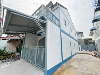 *****ทาวน์เฮ้าส์มือสอง โครงการ ปิยวรารมย์ บ้านกล้วย-ไทรน้อย หลังมุม เนื้อที่ 16 ตร.ว. ฟังก์ชัน 3 ห้องนอน 2 ห้องน้ำ 1 ที่จอดรถ บ้านรีโนเวทใหม่ทั้งหลัง สวยงาม ฟรีโอน โครงการบนทำเลเดินทางสะดวก เชื่อมต่อถนนบางกรวย-ไทรน้อย ถนนกาญจนาภิเษก ถนนชัยพฤกษ์ ใกล้รถไฟฟ้าสายสีม่วง "สถานีคลองบางไผ่"