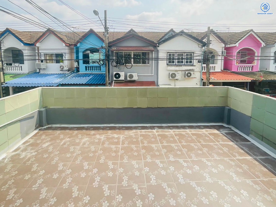 *****ทาวน์เฮ้าส์มือสองกรุงเทพมหานคร โครงการ บ้านเจษฎา1 พหลโยธิน เนื้อที่ 16 ตร.ว. ฟังก์ชัน 2 ห้องนอน 2 ห้องน้ำ บ้านน่าอยู่ แถมฟรี! เครื่องปรับอากาศ ปั๊มน้ำพร้อมแทงค์น้ำ บนทำเลเดินทางสะดวก เชื่อมต่อถนนวิภาวดีรังสิต, ถนนลำลูกกา ใกล้รถไฟฟ้าสายสีเขียว "สถานีคปอ." จองเลย!