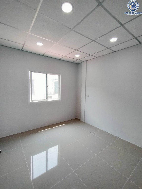 *****ทาวน์เฮ้าส์มือสอง โครงการ พิมลราช2 กาญจนาภิเษก เนื้อที่ 16 ตร.ว. ฟังก์ชัน 3 ห้องนอน 2 ห้องน้ำ ภายในสวย พร้อมอยู่ โครงการบนทำเลดี เชื่อมต่อถนนบางกรวย-ไทรน้อย ถนนกาญจนาภิเษก ใกล้รถไฟฟ้าสายสีม่วง "สถานีคลองบางไผ่" และจุดขึ้นทางด่วน "กาญจนาภิเษก"