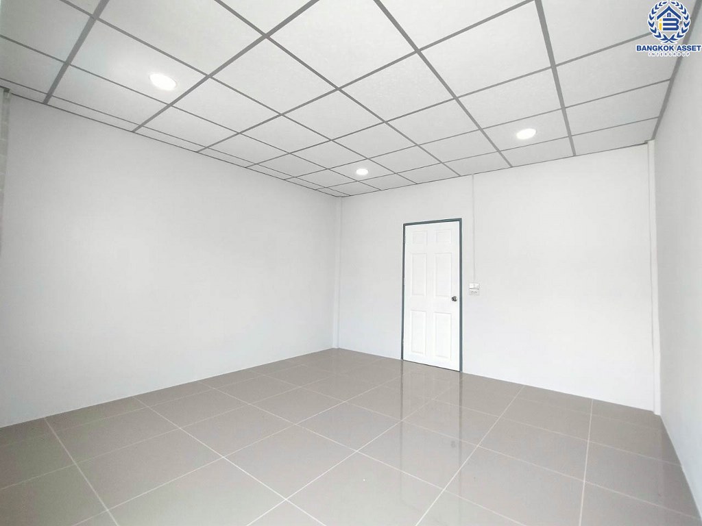 *****ทาวน์เฮ้าส์มือสอง โครงการ พิมลราช2 กาญจนาภิเษก เนื้อที่ 16 ตร.ว. ฟังก์ชัน 3 ห้องนอน 2 ห้องน้ำ ภายในสวย พร้อมอยู่ โครงการบนทำเลดี เชื่อมต่อถนนบางกรวย-ไทรน้อย ถนนกาญจนาภิเษก ใกล้รถไฟฟ้าสายสีม่วง "สถานีคลองบางไผ่" และจุดขึ้นทางด่วน "กาญจนาภิเษก"