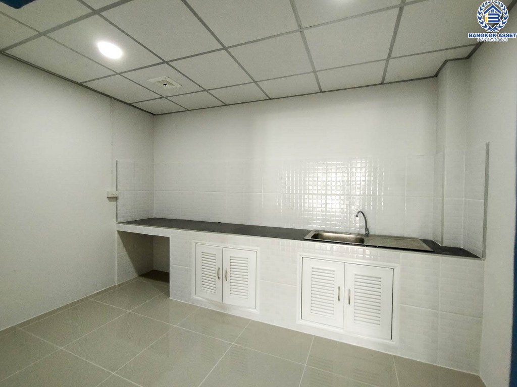 *****ทาวน์เฮ้าส์มือสอง โครงการ พิมลราช2 กาญจนาภิเษก เนื้อที่ 16 ตร.ว. ฟังก์ชัน 3 ห้องนอน 2 ห้องน้ำ ภายในสวย พร้อมอยู่ โครงการบนทำเลดี เชื่อมต่อถนนบางกรวย-ไทรน้อย ถนนกาญจนาภิเษก ใกล้รถไฟฟ้าสายสีม่วง "สถานีคลองบางไผ่" และจุดขึ้นทางด่วน "กาญจนาภิเษก"