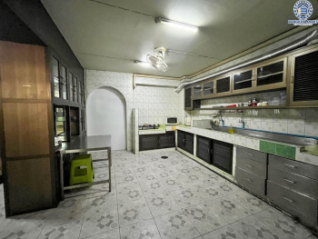 *****อาคารพานิชย์มือสอง ซอยพรานนก6 จรัญสนิทวงศ์ เนื้อที่ 39 ตร.ว. ฟังก์ชัน 8 ห้องนอน 8 ห้องน้ำ 3 ที่จอดรถ เฟอร์นิเจอร์บิวอินท์ โครงการบนทำเลเมือง เดินทางสะดวก เชื่อมต่อถนนจรัญสนิทวงศ์ ถนนสิรินธร ใกล้รถไฟฟ้าสายสีน้ำเงิน "สถานีไฟฉาย"