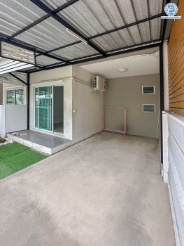 *****ทาวน์เฮ้าส์มือสองปทุมธานี โครงการ เจทาวน์ รังสิต-คลอง1 เนื้อที่ 17.8 ตร.ว. ฟังก์ชัน 4 ห้องนอน 2 ห้องน้ำ แถมฟรี! 4 เครื่องปรับอากาศ บนทำเลเข้า-ออกเมืองสะดวก เชื่อมต่อ ถนนพหลโยธิน, ถนนวิภาวดีรังสิต ใกล้รถไฟฟ้าสายสีเขียว "สถานีแยก คปอ." และทางด่วน "อุตราภิมุข"