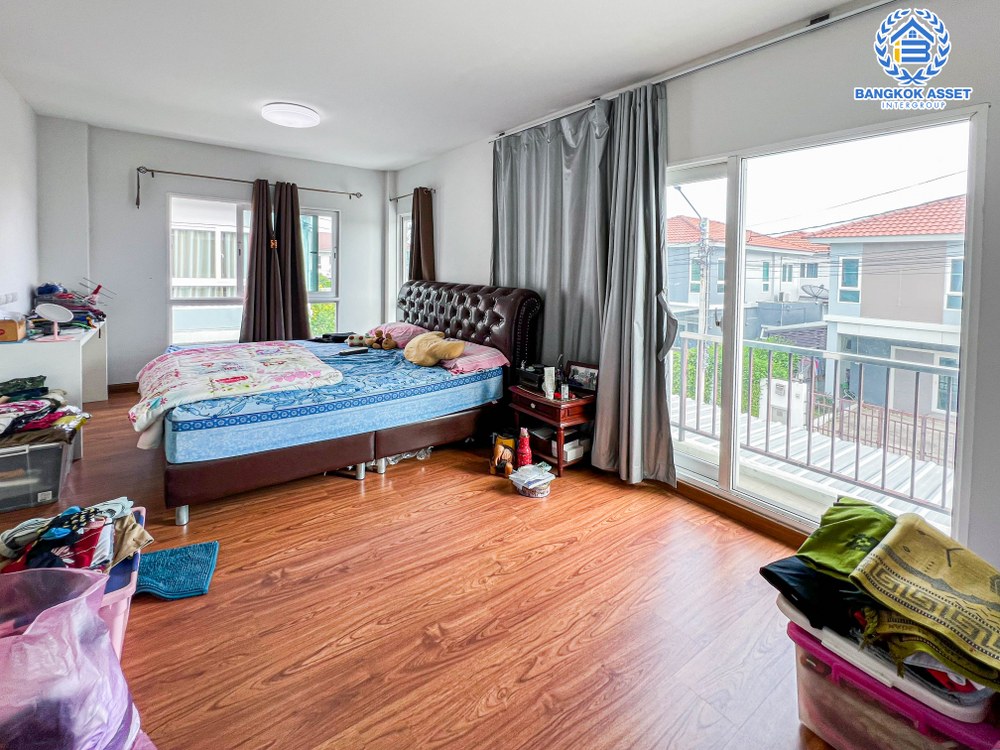 *****บ้านแฝดมือสองนนทบุรี โครงการ ศุภาลัยวิลล์ วงแหวน-บางใหญ่ หลังมุม เนื้อที่ 40.4 ตร.ว. ฟังก์ชัน 3 ห้องนอน 2 ห้องน้ำ 2 ที่จอดรถ บ้านสวย พร้อมเข้าอยู่ ข้างบ้านไม่ติดใครเป็นส่วนตัวมาก บนทำเลเดินทางสะดวก เชื่อมต่อถนนราชพฤกษ์ ถนนกาญจนาภิเษก ถนน 345 จองเลย!