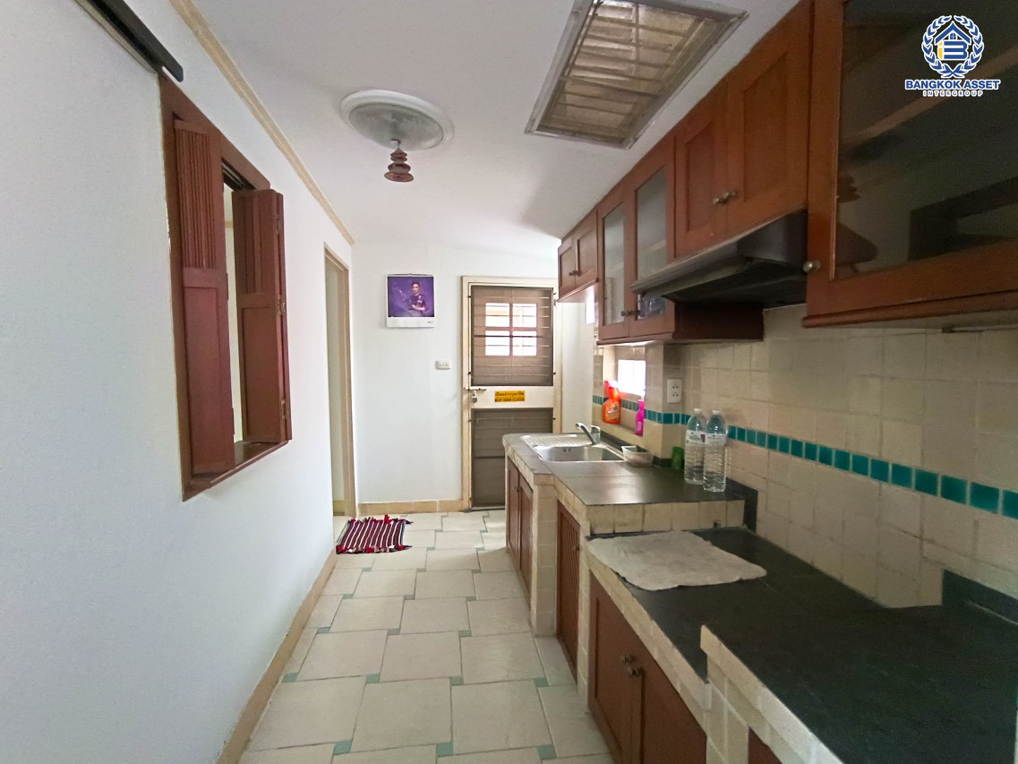 *****บ้านเดี่ยวมือสองกรุงเทพฯ โครงการ เนเบอร์โฮม วัชรพล เนื้อที่ 51 ตร.ว. ฟังก์ชัน 3 ห้องนอน 3 ห้องน้ำ 2 ที่จอดรถ แถมฟรี! 2 เครื่องปรับอากาศ,  2 เครื่องทำน้ำอุ่น, 1 เครื่องดูดควัน บนทำเลเชื่อมต่อ ถนนสายไหม, ถนนลำลูกกา ใกล้รถไฟฟ้าสายสีเขียว "สถานีคูคต" และทางด่วน "ศรีรัช"...