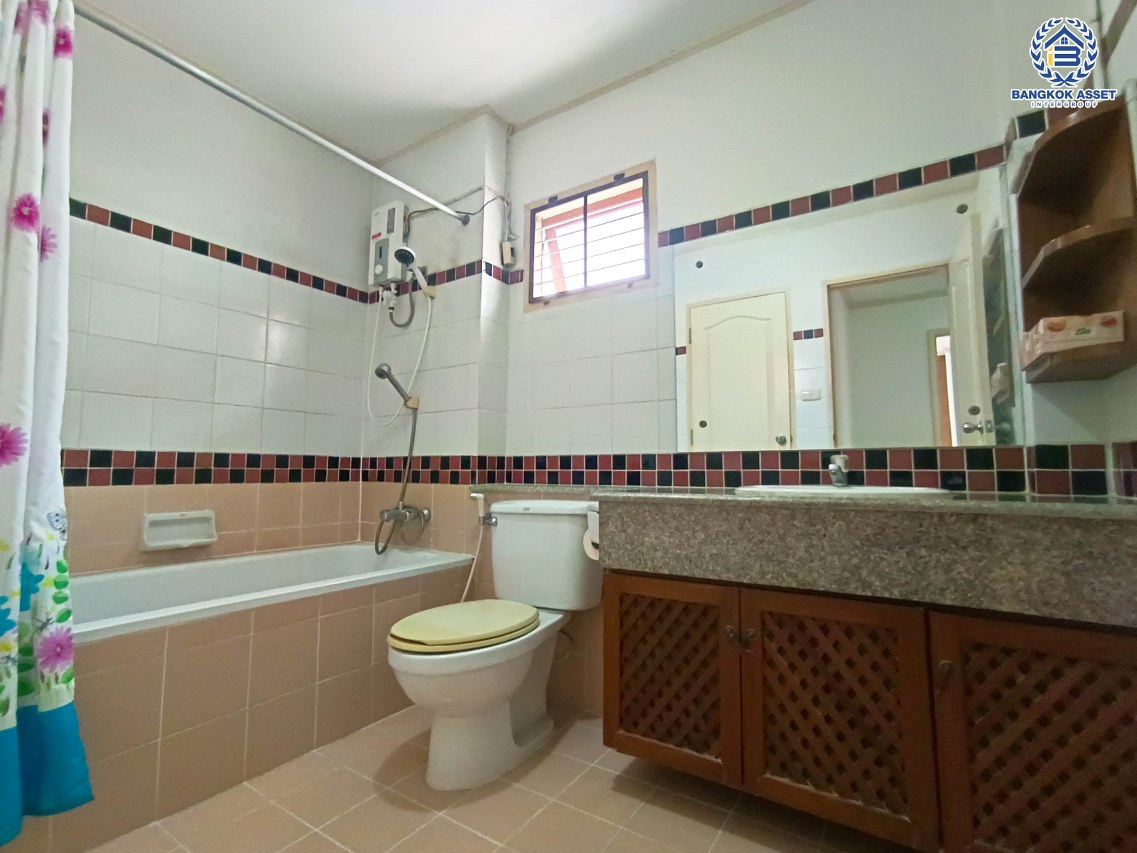 *****บ้านเดี่ยวมือสองกรุงเทพฯ โครงการ เนเบอร์โฮม วัชรพล เนื้อที่ 51 ตร.ว. ฟังก์ชัน 3 ห้องนอน 3 ห้องน้ำ 2 ที่จอดรถ แถมฟรี! 2 เครื่องปรับอากาศ,  2 เครื่องทำน้ำอุ่น, 1 เครื่องดูดควัน บนทำเลเชื่อมต่อ ถนนสายไหม, ถนนลำลูกกา ใกล้รถไฟฟ้าสายสีเขียว "สถานีคูคต" และทางด่วน "ศรีรัช"...