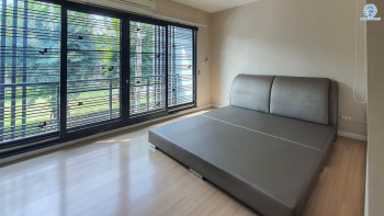 *****ทาวน์โฮม 3 ชั้นมือสองนนทบุรี โครงการ บ้านกลางเมือง รัตนาธิเบศร์ เนื้อที่กว้าง 18.1 ตร.ว. ฟังก์ชัน 3 ห้องนอน 3 ห้องน้ำ 2 ที่จอดรถ บ้านสวย แถมฟรี! 3 เครื่องปรับอากาศ 1 เครื่องทำน้ำอุ่น บนทำเลติดถนนรัตนาธิเบศร์ ใกล้รถไฟฟ้าสายสีม่วง "สถานีบางกระสอ" และทางด่วน "ศรีรัช"