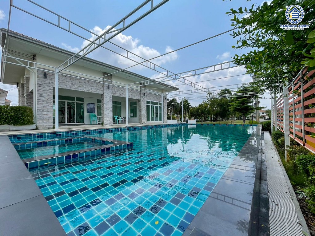 *****บ้านเดี่ยวมือสอง โครงการ แลนซีโอ เพชรเกษม77 หลังมุม เนื้อที่ 53 ตร.ว. ฟังก์ชัน 3 ห้องนอน 2 ห้องน้ำ 1 ที่จอดรถ บ้านพร้อมอยู่ ภายในสวย โครงการบนทำเลเดินทางสะดวก เชื่อมต่อถนนเพชรเกษม ถนนพุทธมณฑลสาย4 ถนนเอกชัย ใกล้รถไฟฟ้าสายสีน้ำเงิน "สถานีสถานีบางแค" และจุดขึ้นทางด่วน "ศรีรัช"