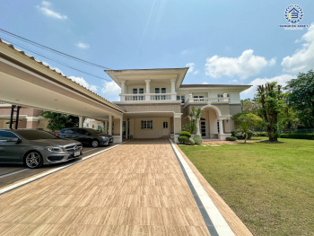 *****บ้านเดี่ยวมือสอง โครงการ มัณฑนา วงแหวน-ปิ่นเกล้า หลังมุม เนื้อที่ 223.80 ตร.ว. ฟังก์ชัน 4 ห้องนอน 4 ห้องน้ำ 6 ที่จอดรถ บ้านพร้อมอยู่ โครงการบนทำเลเดินทางสะดวก เชื่อมต่อถนนกาญจนาภิเษก ถนนบางม่วง-บางคูลัด ใกล้รถไฟฟ้าสายสีม่วง "สถานีสามแยกบางใหญ่"  และจุดขึ้นทางด่วน "ศรีรัช"