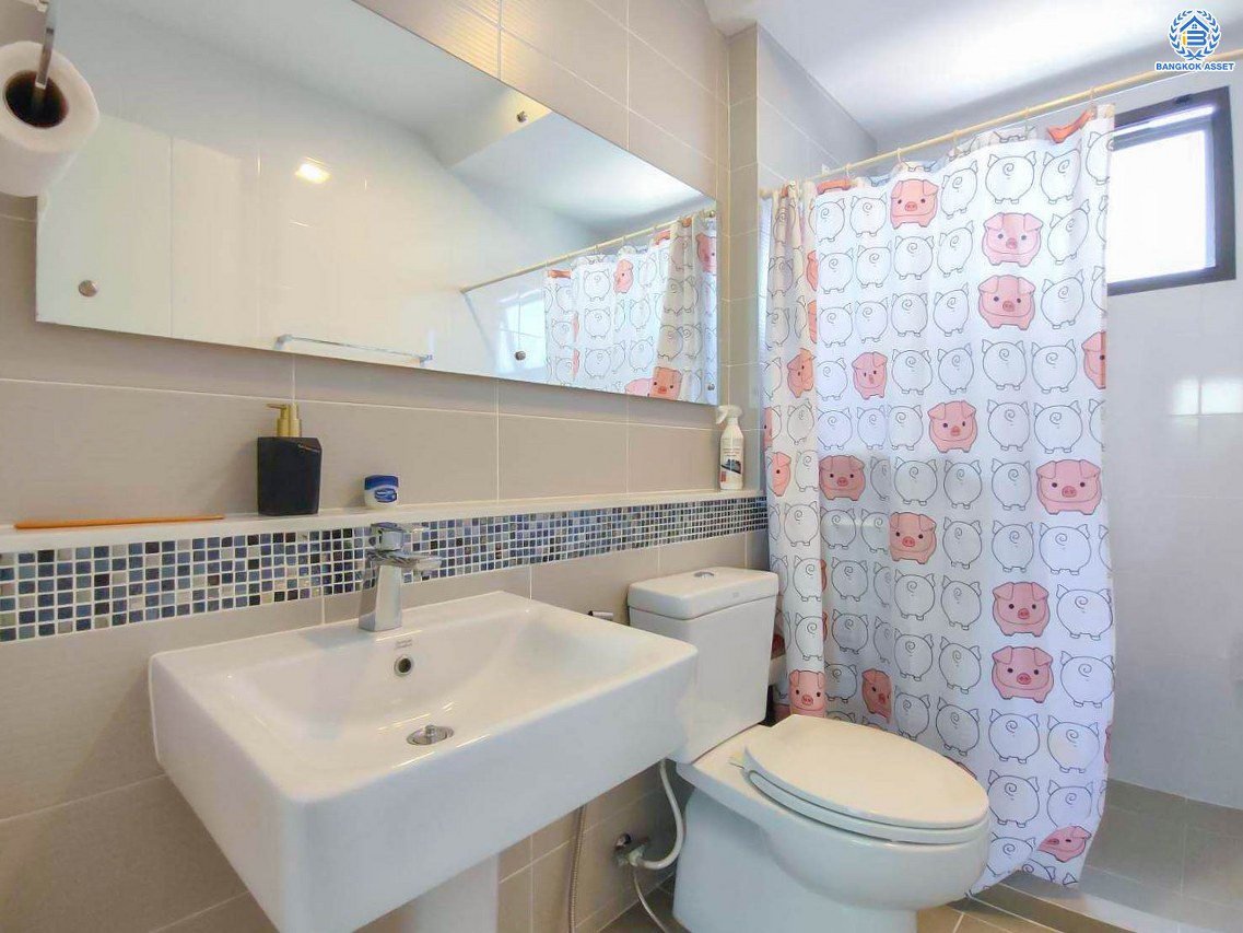 *****บ้านเดี่ยวมือสองนนทบุรี โครงการ มัณฑนา แจ้งวัฒนะ-ราชพฤกษ์ หลังมุม เนื้อที่กว้างขวางถึง 64.6 ตร.ว. ฟังก์ชัน 3 ห้องนอน 3 ห้องน้ำ 2 ที่จอดรถ บ้านสวยพร้อมอยู่ มีความเป็นส่วนตัว หลังบ้านไม่ชนใคร บนทำเลแห่งการเดินทาง ติด ถนนชัยพฤกษ์ เชื่อมต่อ ถนนราชพฤกษ์ ใกล้ทางด่วน "ศรีรัช" จองเลย!