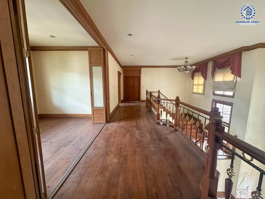 *****บ้านเดี่ยวมือสองนนทบุรี โครงการ พฤกษ์ภิรมย์ รีเจนท์ ปิ่นเกล้า หลังมุม เนื้อที่กว้างขวางถึง 406.8 ตร.ว. ฟังก์ชัน 5 ห้องนอน 6 ห้องน้ำ 10 ที่จอดรถ บ้านหลังใหญ่ บนทำเลเดินทางสะดวก เชื่อมต่อ ถนนกาญจนาภิเษก ใกล้รถไฟฟ้าสายสีม่วง "สถานีตลาดบางใหญ่" และทางด่วน "ศรีรัช" ขายราคาถูกสุดในโครงการ!