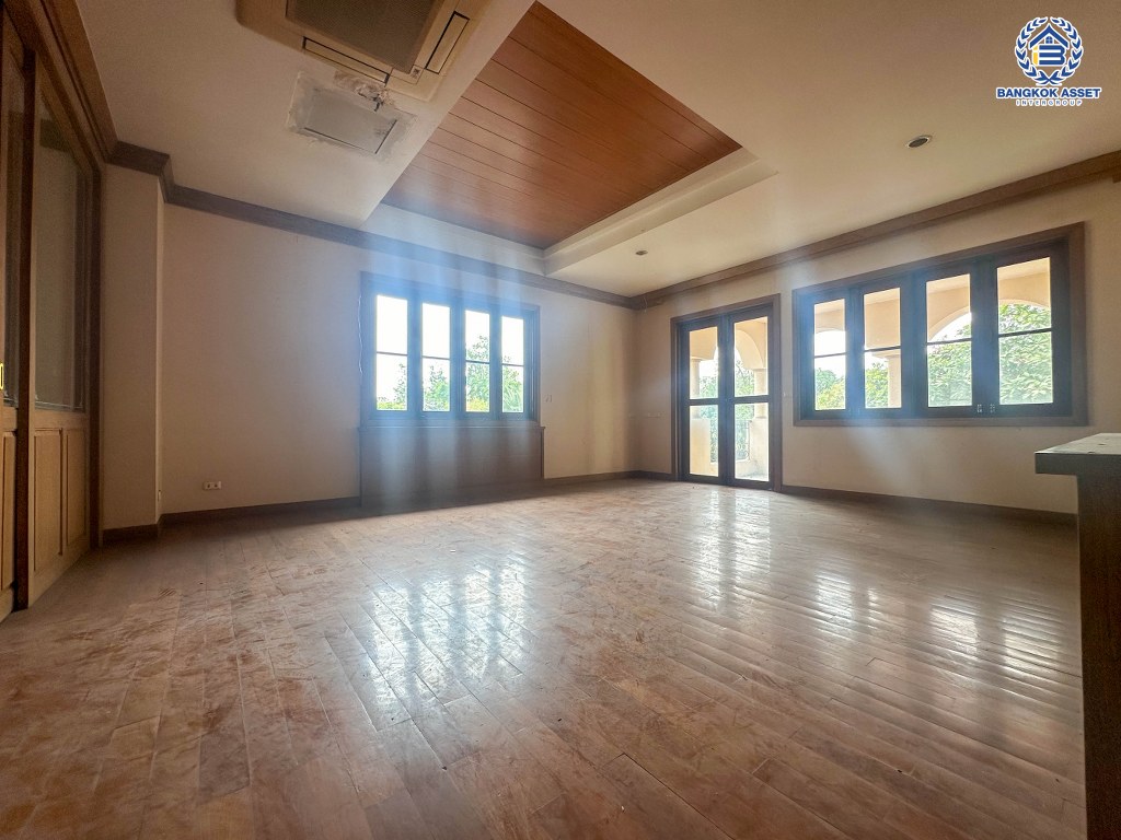 *****บ้านเดี่ยวมือสองนนทบุรี โครงการ พฤกษ์ภิรมย์ รีเจนท์ ปิ่นเกล้า หลังมุม เนื้อที่กว้างขวางถึง 406.8 ตร.ว. ฟังก์ชัน 5 ห้องนอน 6 ห้องน้ำ 10 ที่จอดรถ บ้านหลังใหญ่ บนทำเลเดินทางสะดวก เชื่อมต่อ ถนนกาญจนาภิเษก ใกล้รถไฟฟ้าสายสีม่วง "สถานีตลาดบางใหญ่" และทางด่วน "ศรีรัช" ขายราคาถูกสุดในโครงการ!