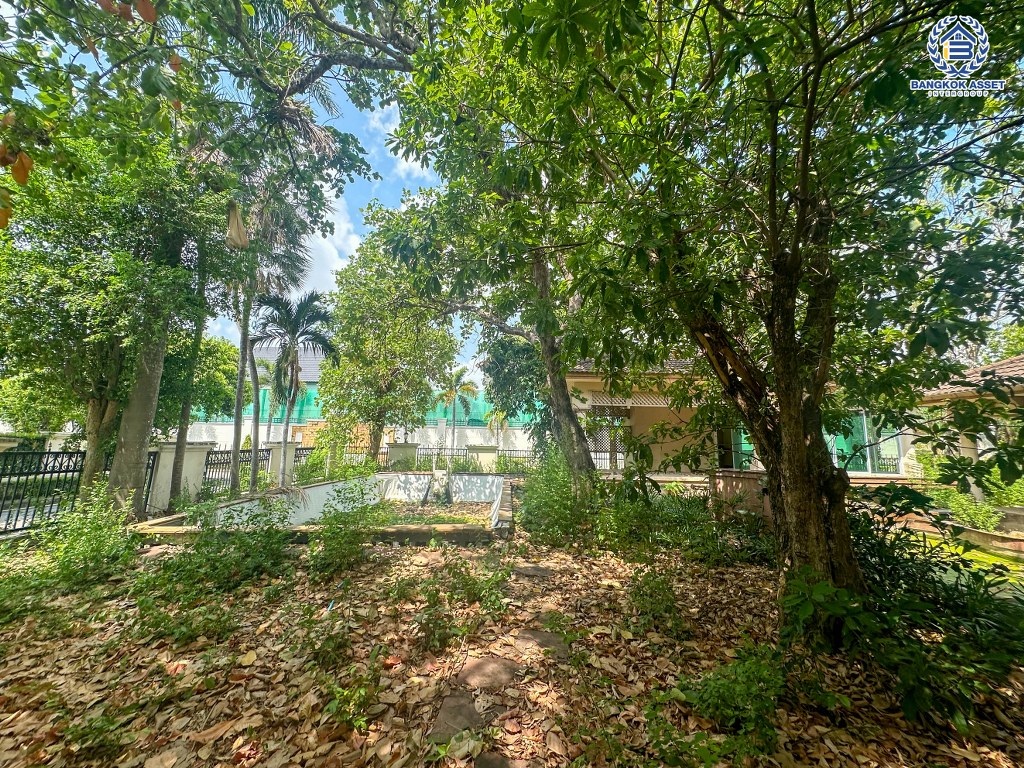 *****บ้านเดี่ยวมือสองนนทบุรี โครงการ พฤกษ์ภิรมย์ รีเจนท์ ปิ่นเกล้า หลังมุม เนื้อที่กว้างขวางถึง 406.8 ตร.ว. ฟังก์ชัน 5 ห้องนอน 6 ห้องน้ำ 10 ที่จอดรถ บ้านหลังใหญ่ บนทำเลเดินทางสะดวก เชื่อมต่อ ถนนกาญจนาภิเษก ใกล้รถไฟฟ้าสายสีม่วง "สถานีตลาดบางใหญ่" และทางด่วน "ศรีรัช" ขายราคาถูกสุดในโครงการ!