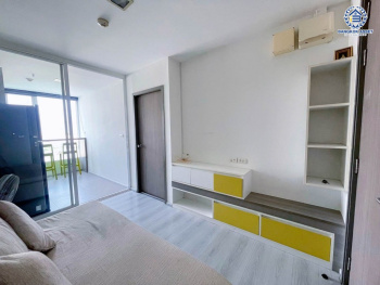 *****คอนโดมิเนียมมือสอง โครงการ กรีเน่ แจ้งวัฒนะ พื้นที่ใช้สอย 32.07 ตร.ม. ฟังก์ชัน 1 ห้องนอน 1 ห้องน้ำ สไตล์ชีวิตที่ลงตัวกับความสะดวกสบายสุดครบครัน บนทำเลเดินทางสะดวก เชื่อมต่อถนนแจ้งวัฒนะ ถนนประชาชื่น ถนนวิภาวดี ใกล้รถไฟฟ้าสายสีชมพู "สถานีแคราย-สุวินทวงศ์" และจุดขึ้นทางด่วน "ศรีรัช"