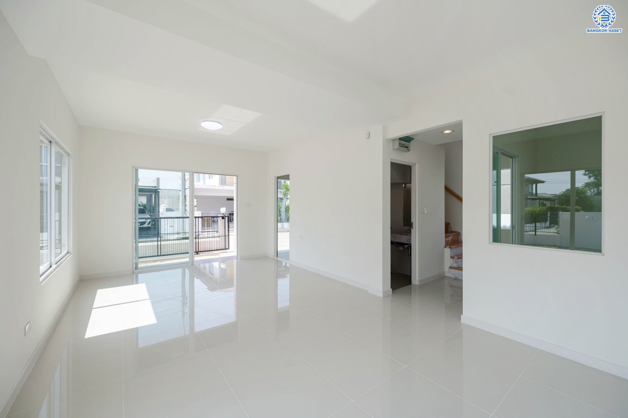 บ้านมือสองตกแต่งใหม่ โครงการ พฤกษ์ลดา บางใหญ่2 หลังมุม เนื้อที่ 71.3 ตร.ว. ฟังก์ชัน 3 ห้องนอน 2 ห้องน้ำ 2 ที่จอดรถ ทำเลเดินทางสะดวก เชื่อมต่อถนนกาญจนาภิเษก ใกล้รถไฟฟ้าสายสีม่วง "สถานีคลองบางไผ่" ทางด่วน "กาญจนาภิเษก" และห้างสรรพสินค้าเซ็นทรัล เวสต์เกต...