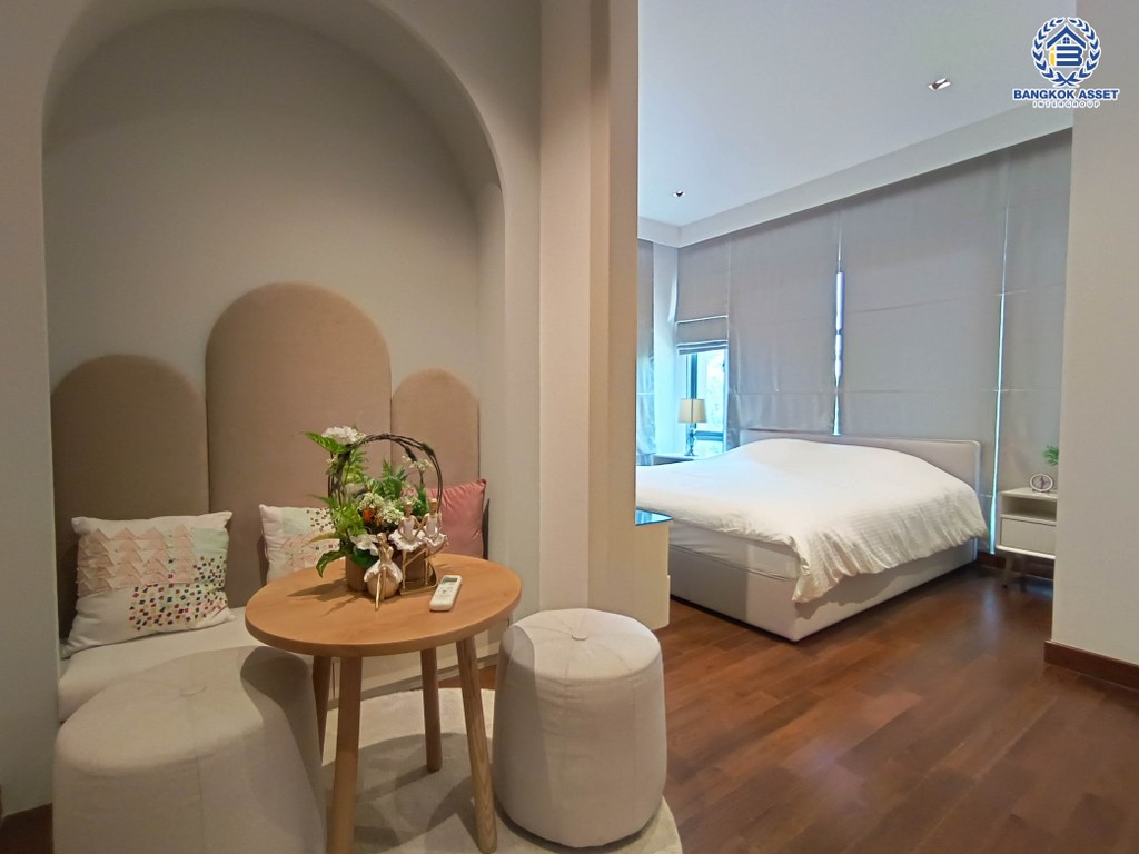 *****บ้านเดี่ยวมือสอง โครงการ เพอร์เฟค มาสเตอร์พีช รัตนาธิเบศร์ เฟส8 หลังมุม เนื้อที่ 109.50 ตร.ว. ฟังก์ชัน 4 ห้องนอน 4 ห้องน้ำ 2 ที่จอดรถ แถมฟรี! เครื่องปรับอากาศ โครงการบนทำเลเดินทางสะดวก เชื่อมต่อถนนชัยพฤกษ์ ถนนราชพฤกษ์ ใกล้รถไฟฟ้าสายสีม่วง "สถานีไทรม้า" และจุดขึ้นทางด่วน "ศรีรัช"