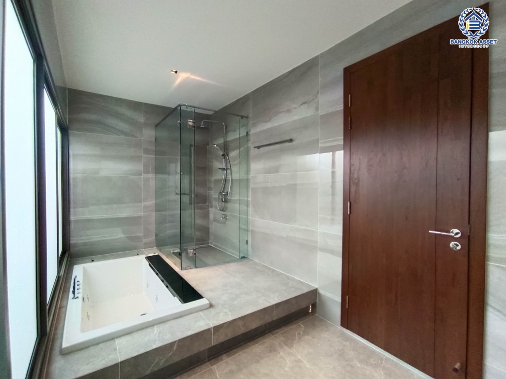 *****บ้านเดี่ยวมือสอง โครงการ เพอร์เฟค มาสเตอร์พีช รัตนาธิเบศร์ เฟส8 หลังมุม เนื้อที่ 109.50 ตร.ว. ฟังก์ชัน 4 ห้องนอน 4 ห้องน้ำ 2 ที่จอดรถ แถมฟรี! เครื่องปรับอากาศ โครงการบนทำเลเดินทางสะดวก เชื่อมต่อถนนชัยพฤกษ์ ถนนราชพฤกษ์ ใกล้รถไฟฟ้าสายสีม่วง "สถานีไทรม้า" และจุดขึ้นทางด่วน "ศรีรัช"