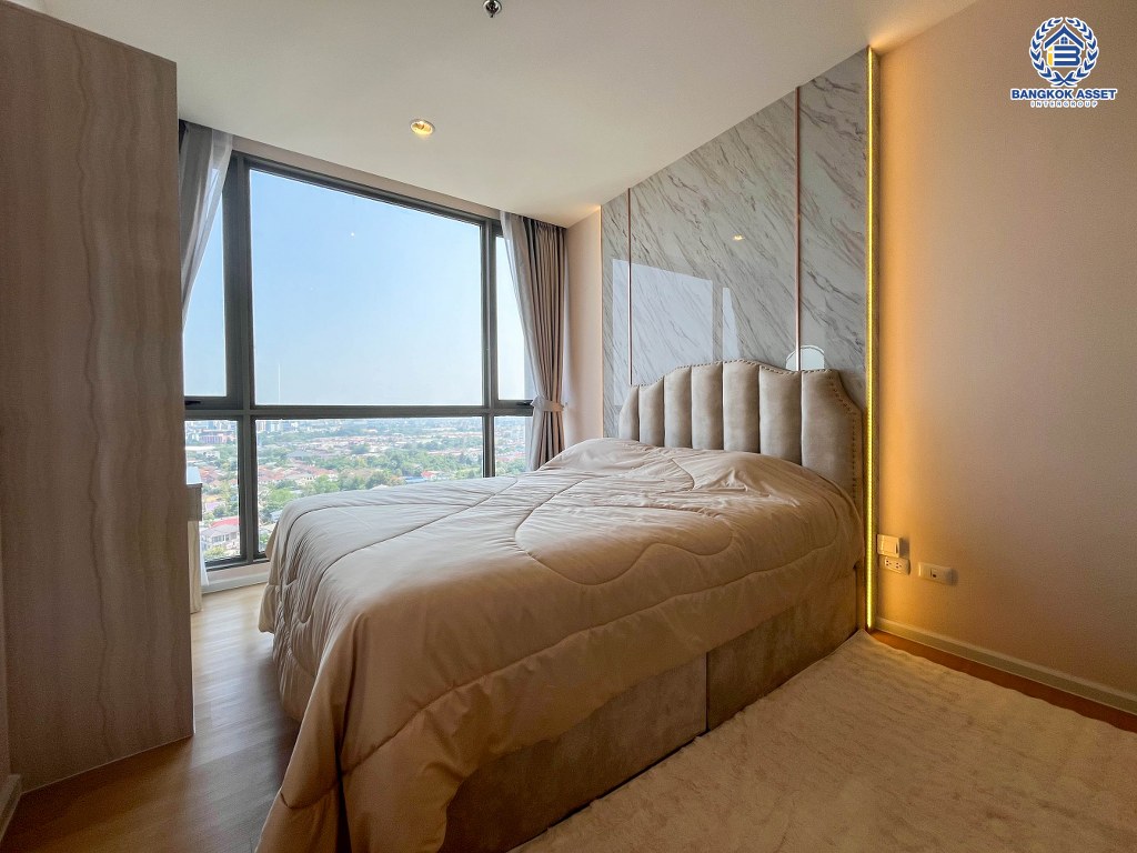 *****คอนโดมิเนียมมือสอง โครงการ เดอะ คิวเว่ ติวานนท์ พื้นที่ใช้สอย 31.24 ตร.ม. ฟังก์ชัน 1 ห้องนอน 1 ห้องน้ำ โครงการบนทำเลเดินทางสะดวก เชื่อมต่อถนนรัชดา ถนนงามวงศ์วาน ถนนกรุงเทพ-นนทบุรี ใกล้รถไฟฟ้าสายสีม่วง "สถานีแยกติวานนท์" และจุดขึ้นทางด่วน "งามวงศ์วาน"