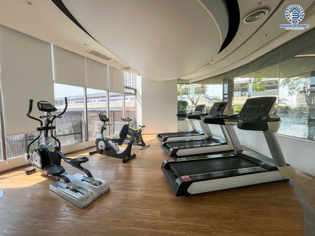 *****คอนโดมิเนียมมือสอง โครงการ เดอะ คิวเว่ ติวานนท์ พื้นที่ใช้สอย 31.24 ตร.ม. ฟังก์ชัน 1 ห้องนอน 1 ห้องน้ำ โครงการบนทำเลเดินทางสะดวก เชื่อมต่อถนนรัชดา ถนนงามวงศ์วาน ถนนกรุงเทพ-นนทบุรี ใกล้รถไฟฟ้าสายสีม่วง "สถานีแยกติวานนท์" และจุดขึ้นทางด่วน "งามวงศ์วาน"