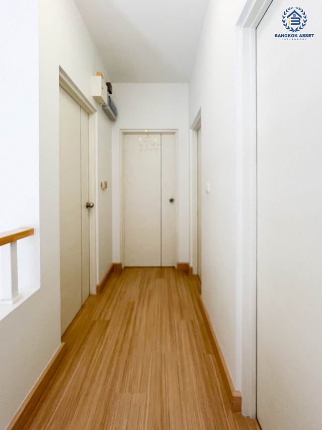 *****บ้านแฝดมือสองนนทบุรี โครงการ คาซ่าเพรสโต วงแหวน-ปิ่นเกล้า เนื้อที่กว้าง 35 ตร.ว. ฟังก์ชัน 3 ห้องนอน 2 ห้องน้ำ 2 ที่จอดรถ บ้านสวย สิ่งแวดล้อม และสังคมดี บนทำเลดี เชื่อมต่อถนนกาญจนาภิเษก ใกล้รถไฟฟ้าสายสีม่วง "สถานีสามแยกบางใหญ่" ในราคาสุดคุ้ม!