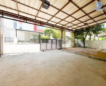 *****บ้านแฝดมือสองนนทบุรี โครงการ คาซ่าเพรสโต วงแหวน-ปิ่นเกล้า เนื้อที่กว้าง 35 ตร.ว. ฟังก์ชัน 3 ห้องนอน 2 ห้องน้ำ 2 ที่จอดรถ บ้านสวย สิ่งแวดล้อม และสังคมดี บนทำเลดี เชื่อมต่อถนนกาญจนาภิเษก ใกล้รถไฟฟ้าสายสีม่วง "สถานีสามแยกบางใหญ่" ในราคาสุดคุ้ม!