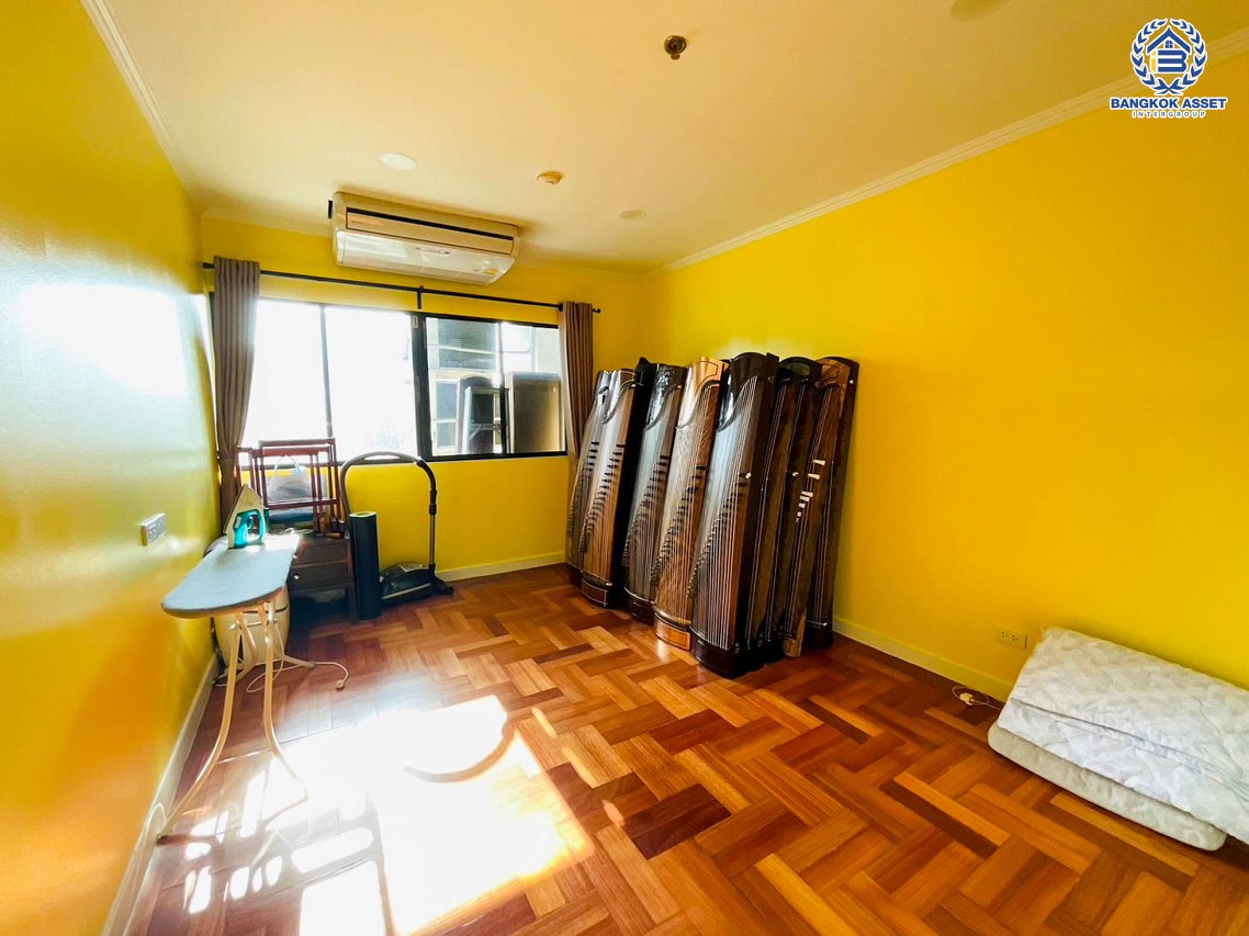 *****คอนโดมิเนียมมือสอง ห้องสวย สภาพดี โครงการ ลิเบอร์ตี้พาร์ค2 พื้นที่ใช้สอย 121.11 ตร.ม ฟังก์ชัน 2 ห้องนอน 2 ห้องน้ำ คอนโดมิเนียมใจกลางเมือง เหมาะแก่การลงทุน ตั้งบนทำเลที่ดีเชื่อมต่อ "ถนนสุขุมวิท" ใกล้รถไฟฟ้าสายสีเขียว "สถานีนานา"