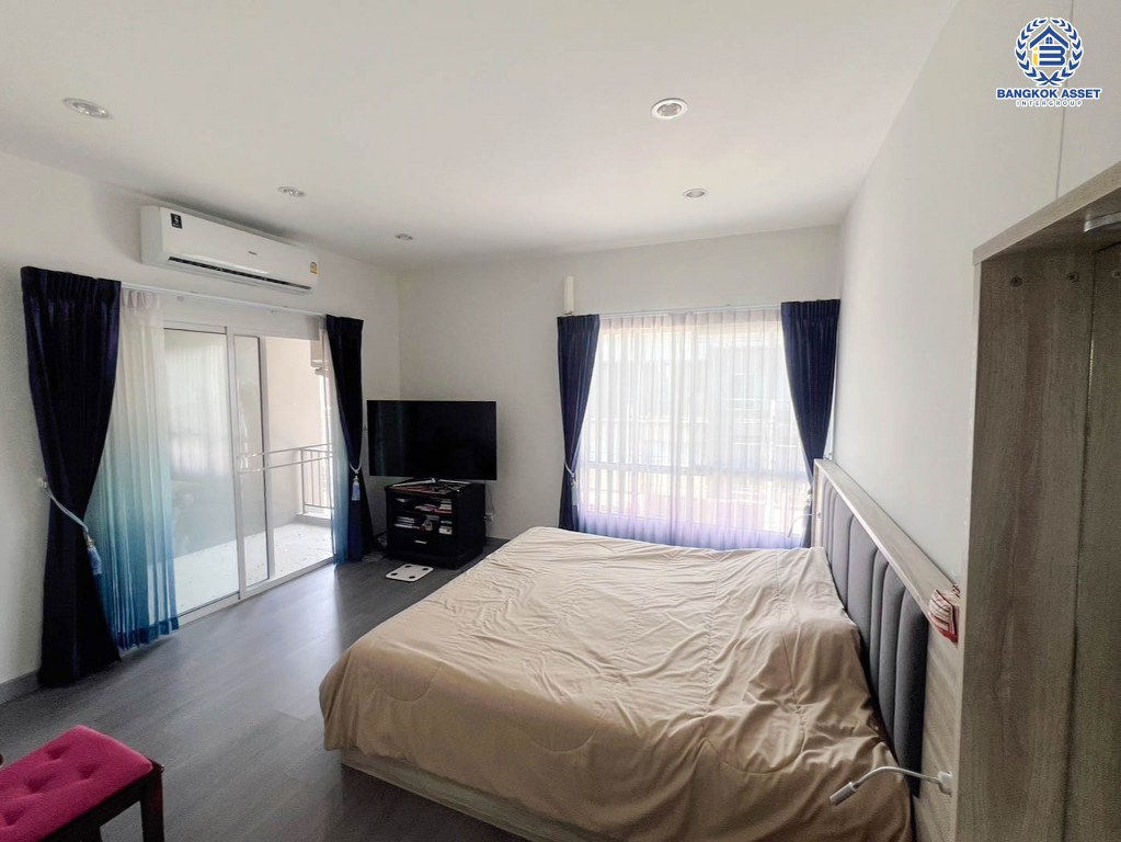 *****ทาวน์เฮ้าส์มือสอง โครงการ สัมมากร อเวนิว ชัยพฤกษ์-วงแหวน เนื้อที่ 20.50 ตร.ว. ฟังก์ชัน 3 ห้องนอน 3 ห้องน้ำ 2 ที่จอดรถ โครงการบนทำเลเดินทางสะดวก เชื่อมต่อถนนราชพฤกษ์ ถนนรัตนาธิเบศร์ ถนนกาญจนาภิเษก(วงแหวนตะวันตก)