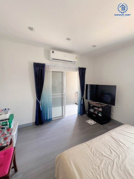 *****ทาวน์เฮ้าส์มือสอง โครงการ สัมมากร อเวนิว ชัยพฤกษ์-วงแหวน เนื้อที่ 20.50 ตร.ว. ฟังก์ชัน 3 ห้องนอน 3 ห้องน้ำ 2 ที่จอดรถ โครงการบนทำเลเดินทางสะดวก เชื่อมต่อถนนราชพฤกษ์ ถนนรัตนาธิเบศร์ ถนนกาญจนาภิเษก(วงแหวนตะวันตก)