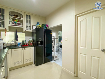 ****บ้านเดี่ยวมือสอง โครงการ บ้านสีวลี ราชพฤกษ์ หลังมุม เนื้อที่ 81.40 ตร.ว. ฟังก์ชัน 3 ห้องนอน 3 ห้องน้ำ 2 ที่จอดรถ ใกล้คอมมูนิตี้มอลล์ที่ครบครัน โครงการบนทำเลเดินทางสะดวก เชื่อมต่อถนนนครอินทร์ ถนนราชพฤกษ์ ถนนกาญจนาภิเษก ใกล้รถไฟฟ้าสายสีม่วง "สถานีบางรักน้อยท่าอิฐ"  และจุดขึ้นทางด่วน "ศรีรัช"